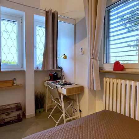 Domus 190 Rooms Varese Eksteriør bilde