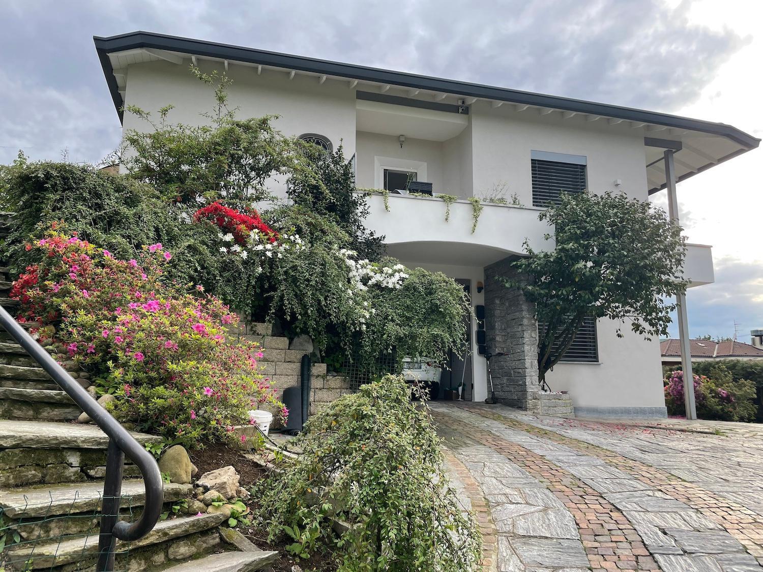 Domus 190 Rooms Varese Eksteriør bilde