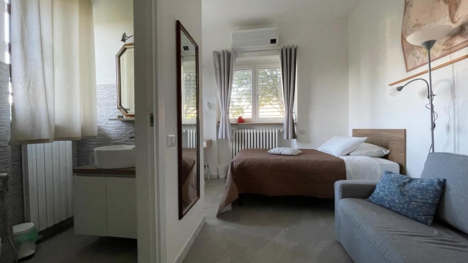 Domus 190 Rooms Varese Eksteriør bilde